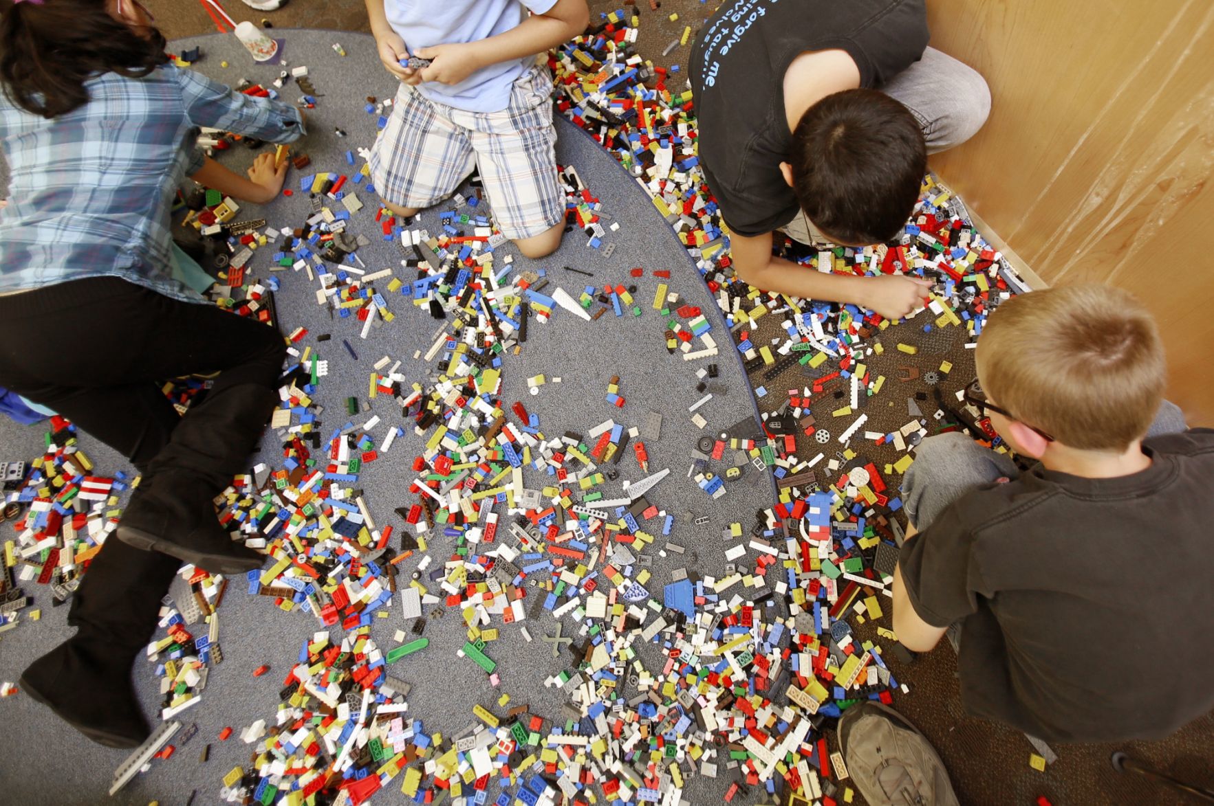 Lego Club